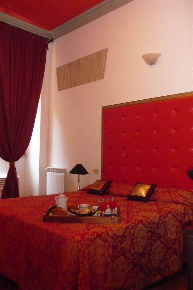 Tolentino Suites Rom Exteriör bild