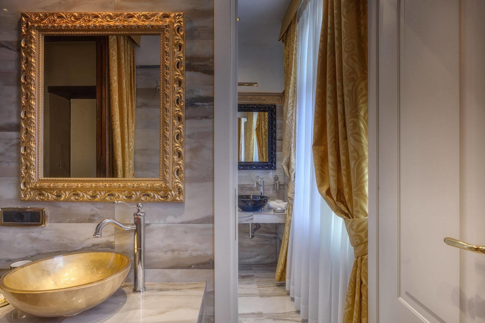 Tolentino Suites Rom Exteriör bild